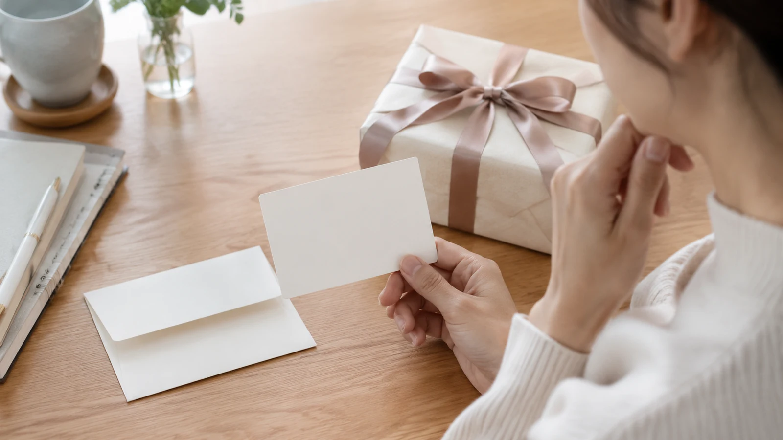 出産内祝いの商品券とギフトカードのイメージ